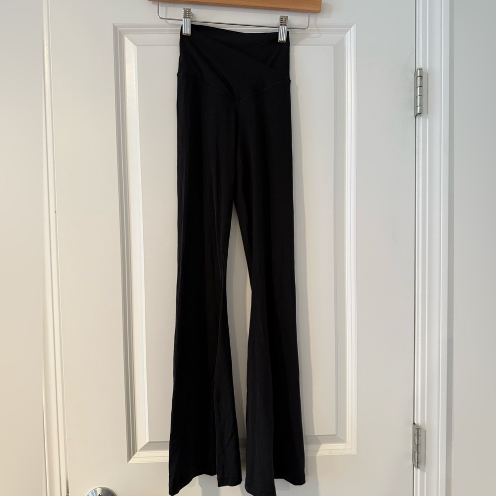 Aerie Black Flare crossover leggings